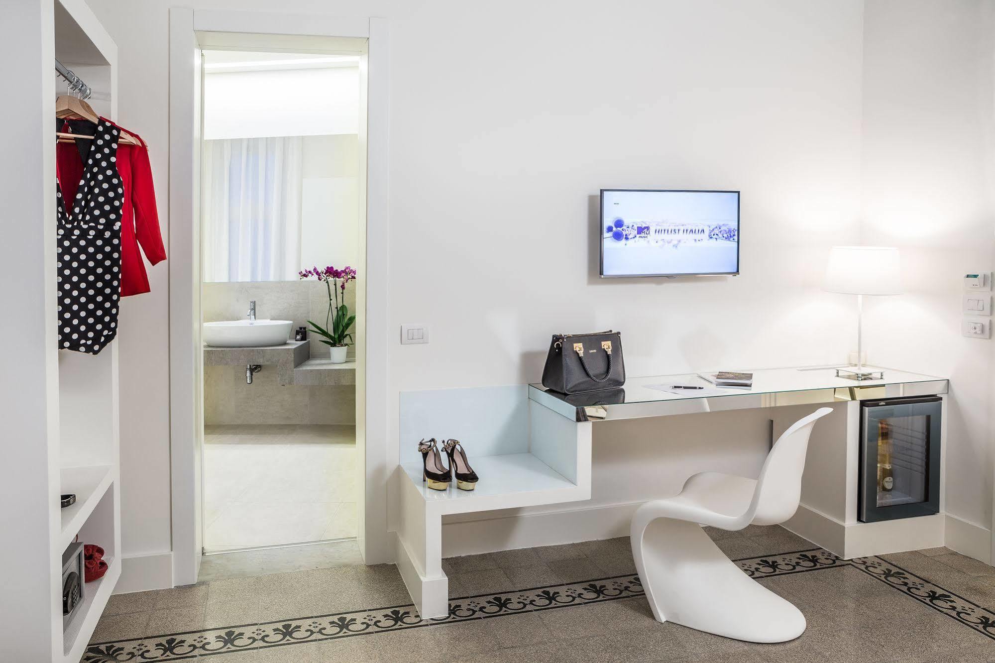 רג'יו די קאלאבריה Home Boutique Luxury & Design מראה חיצוני תמונה
